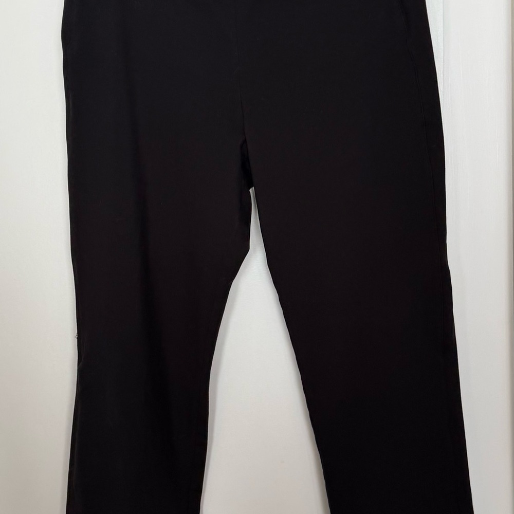 Ellen Tracy Active | Back Pull On Leggings | Size Large - Picture 2 of 4